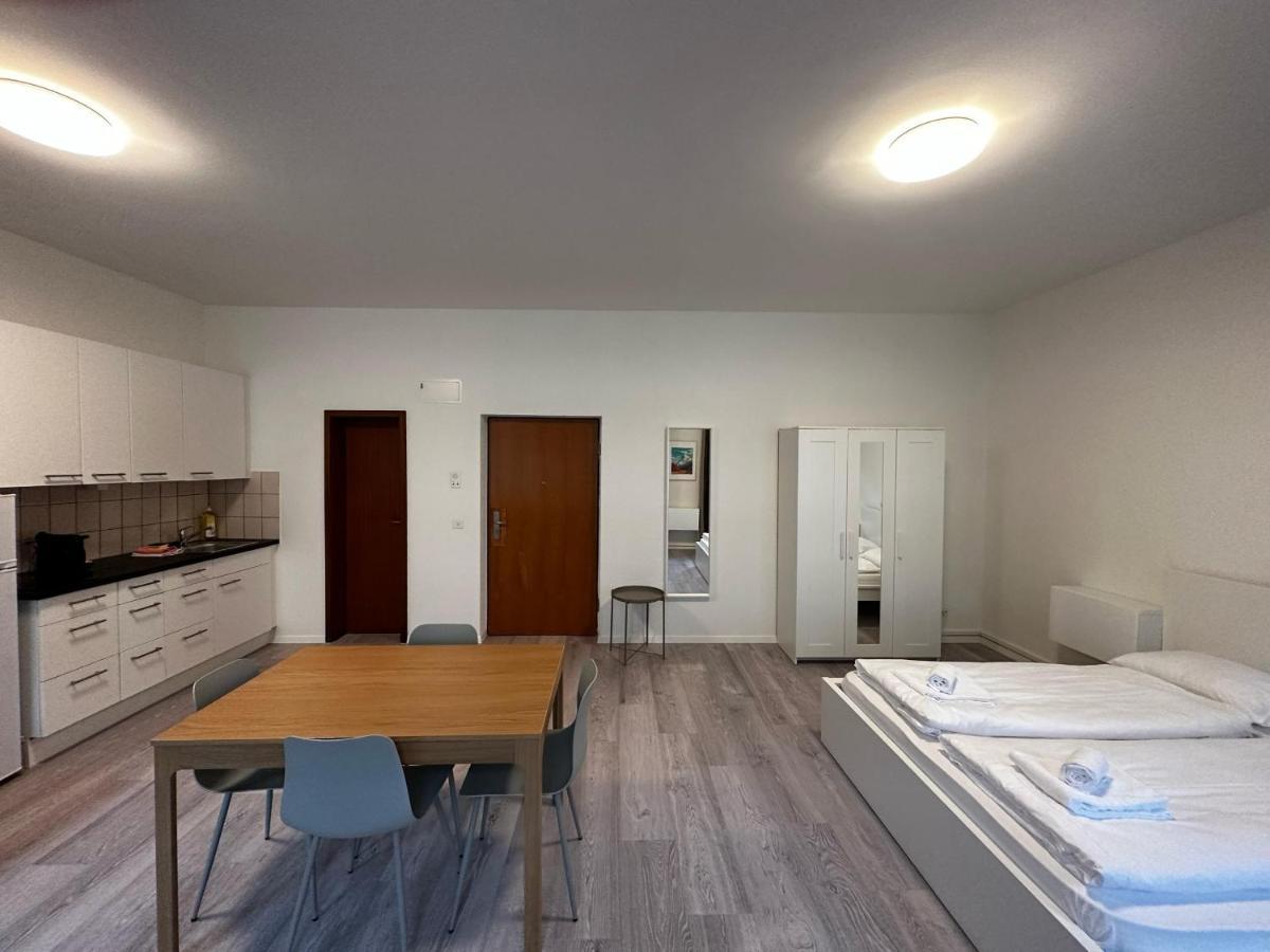 Hitrental Seefeld - Kreuzstrasse Apartments Zürich Eksteriør bilde