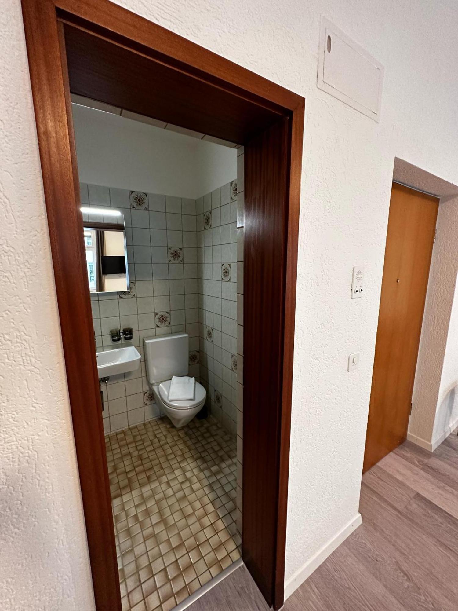 Hitrental Seefeld - Kreuzstrasse Apartments Zürich Eksteriør bilde