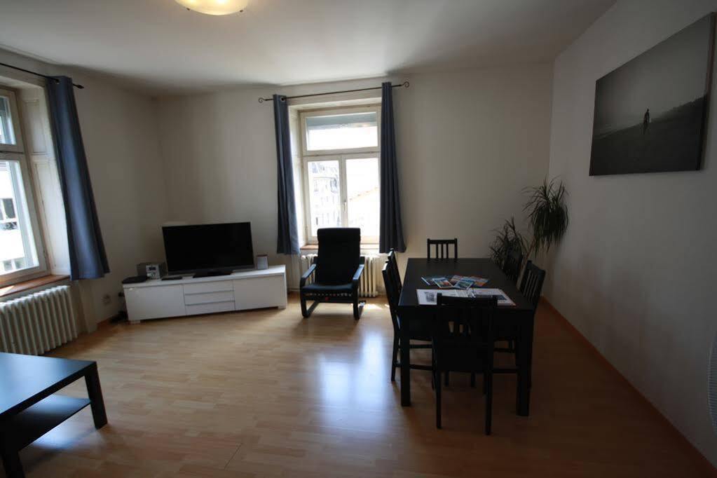 Hitrental Seefeld - Kreuzstrasse Apartments Zürich Eksteriør bilde