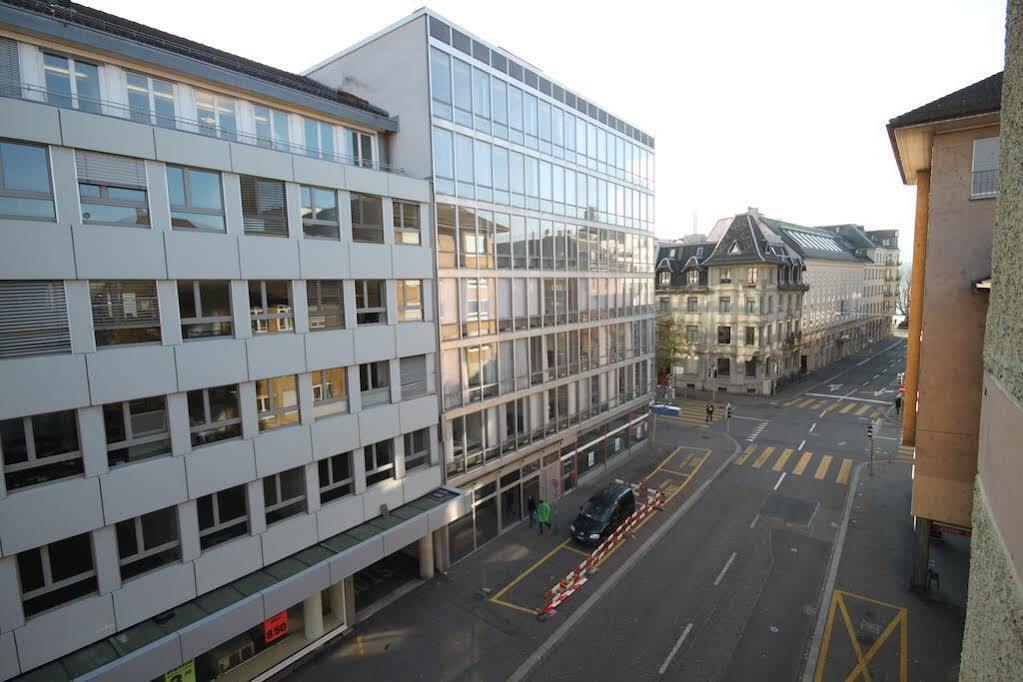 Hitrental Seefeld - Kreuzstrasse Apartments Zürich Eksteriør bilde